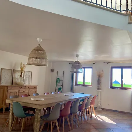 Vakantiehuis Nouveau, Grand Avec Vue Sur Le Mont *