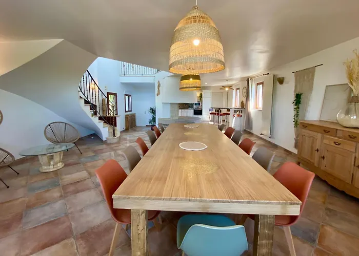 Vakantiehuis Nouveau, Grand Avec Vue Sur Le Mont *